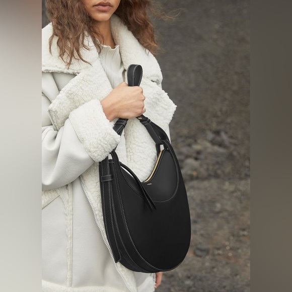 [LIKE NEW] Polene Numero Dix Hobo Shoulder Bag - Picture 10 of 15